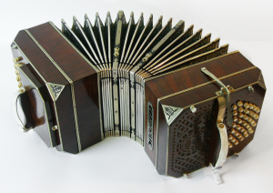 Bandoneon-curved
