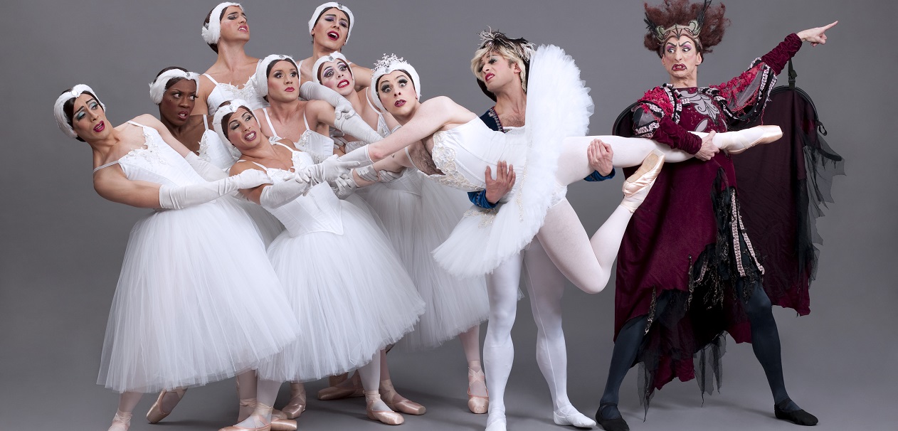 Les Ballets Trockadero al Fraschini con “Il lago dei cigni”