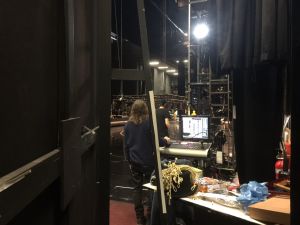 backstage_3