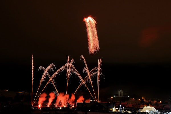 “Fiocchi di luce”, ad Asiago tornano i maestosi fuochi d’artificio dal 10 al 12 febbraio