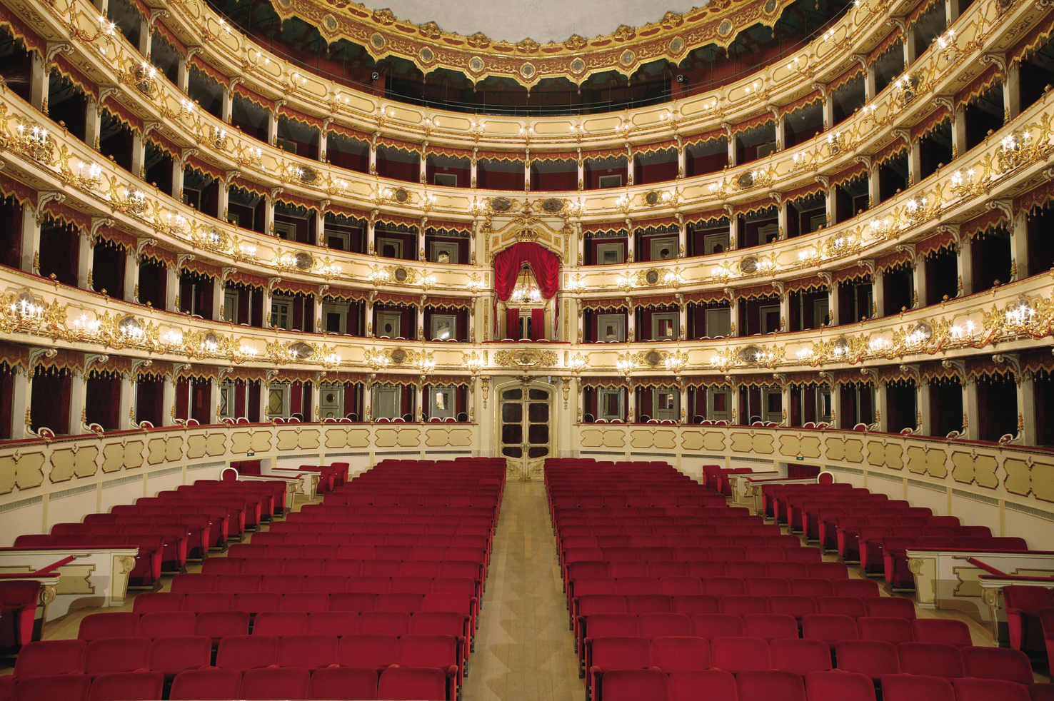 La Cenerentola di Rossini apre la Stagione d’Opera 2017 al Ponchielli