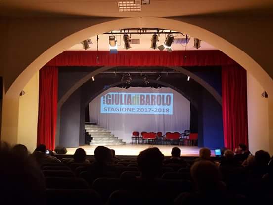 La stagione teatrale 2017-2018 del Teatro Giulia di Barolo. Sul palco compagnie e ospiti speciali