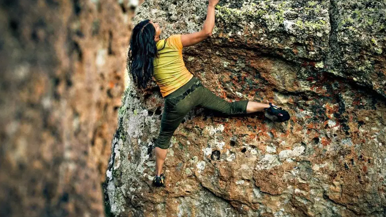 Dal 22 al 24 novembre “Climbing Iran” (2020) di Francesca Borghetti